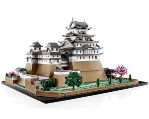 LEGO Architecture 21060 - Himeji Castle - Authentic LEGO Set Image 4