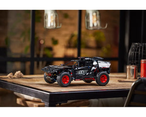 LEGO Technic 42160 - Audi RS Q e-tron - Authentic LEGO Set Image 3