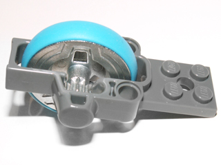 LEGO 11125c01 - Flywheel Plate 2 x 8 with Metal Flywheel and Dark Azure Tire (Chima Speedorz Rip Cord Base)