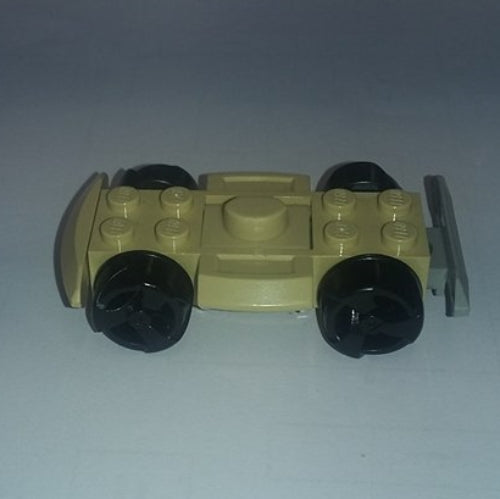 LEGO 30558c01 - Vehicle, Base 4 x 6 Racer Base with Black Wheels and Light Gray Bumper