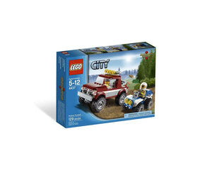 LEGO City 4437 Police Pursuit set box showing a red pickup truck and blue ATV with minifigures in a forest scene.