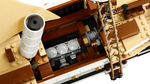 LEGO Icons 10335 The Endurance, steam engine below deck