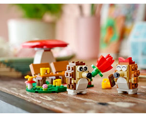 =LEGO Holiday & Event 40711 - Hedgehog Picnic Date - Authentic LEGO Set Image 3