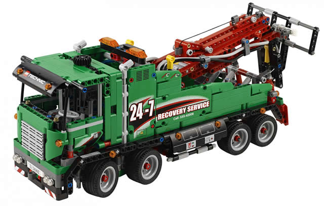 LEGO Technic 42008 - Service Truck - Image 1