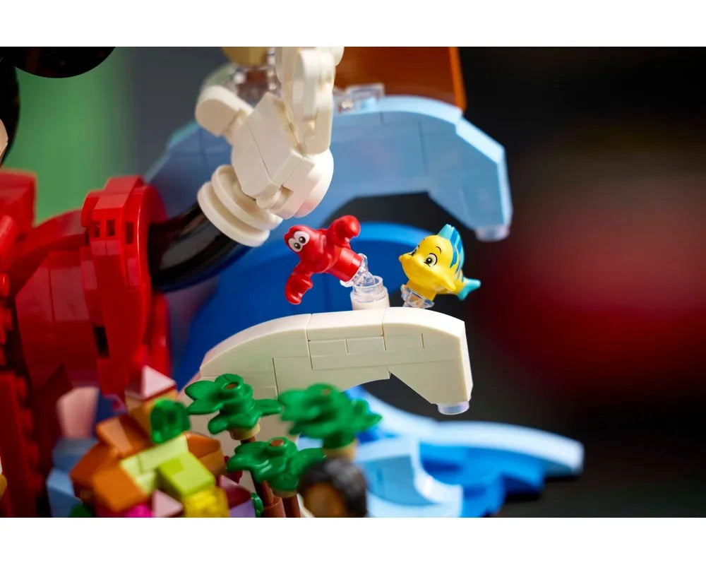 LEGO LEGO Ideas (CUUSOO) 21352 - Magic of Disney - Authentic LEGO Set Image 12