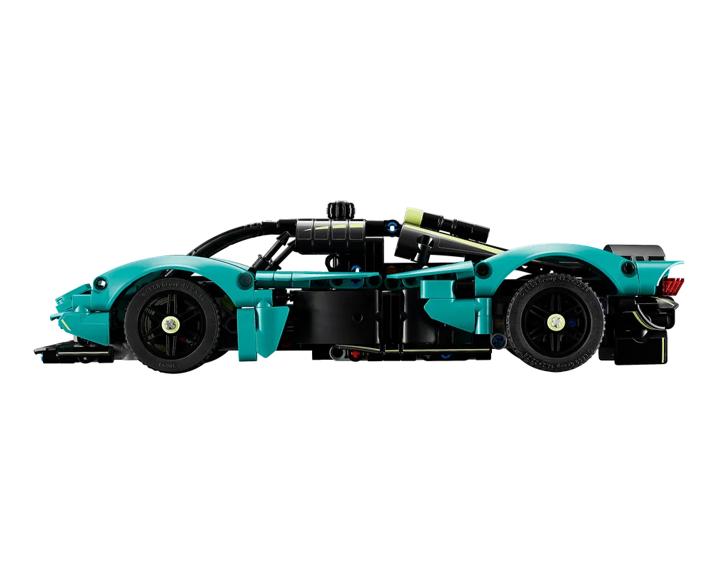 LEGO Technic 42208 - Aston Martin Valkyrie - Authentic LEGO Set Image 17
