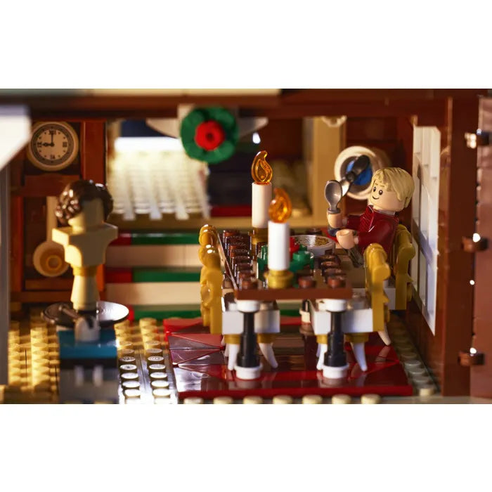 LEGO LEGO Ideas (CUUSOO) 21330 - Ideas Home Alone - Authentic LEGO Set Image 17