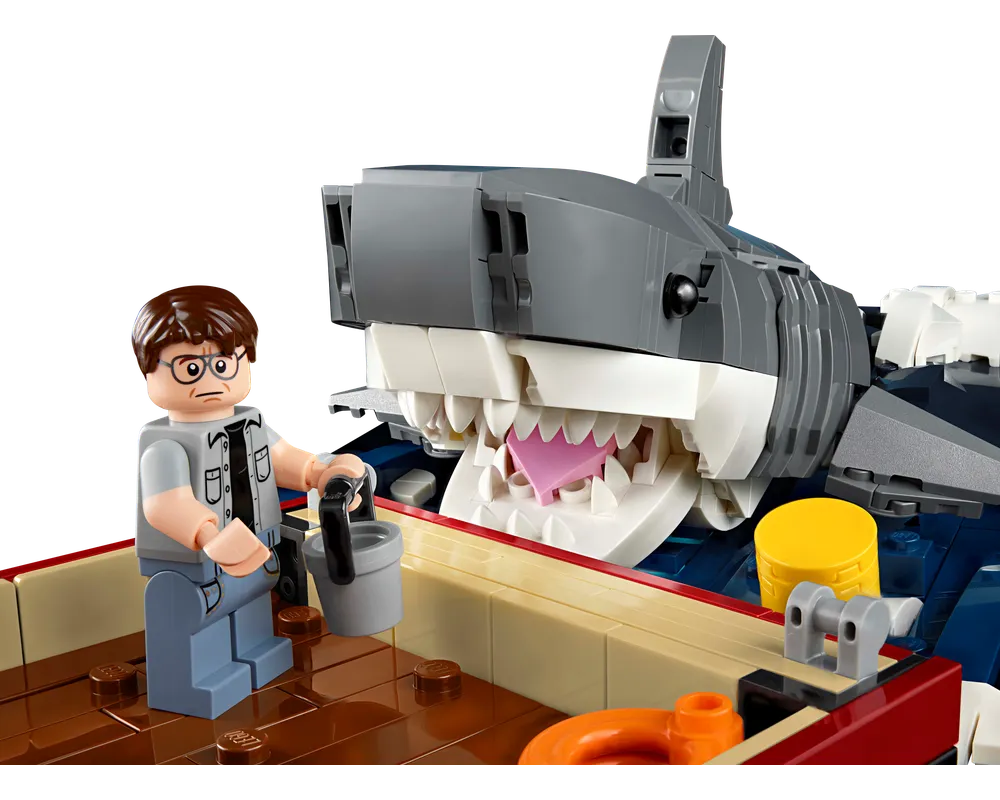 LEGO LEGO Ideas (CUUSOO) 21350 - Jaws - Authentic LEGO Set Image 5