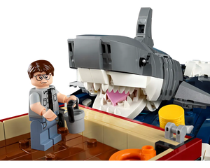 LEGO LEGO Ideas (CUUSOO) 21350 - Jaws - Authentic LEGO Set Image 5
