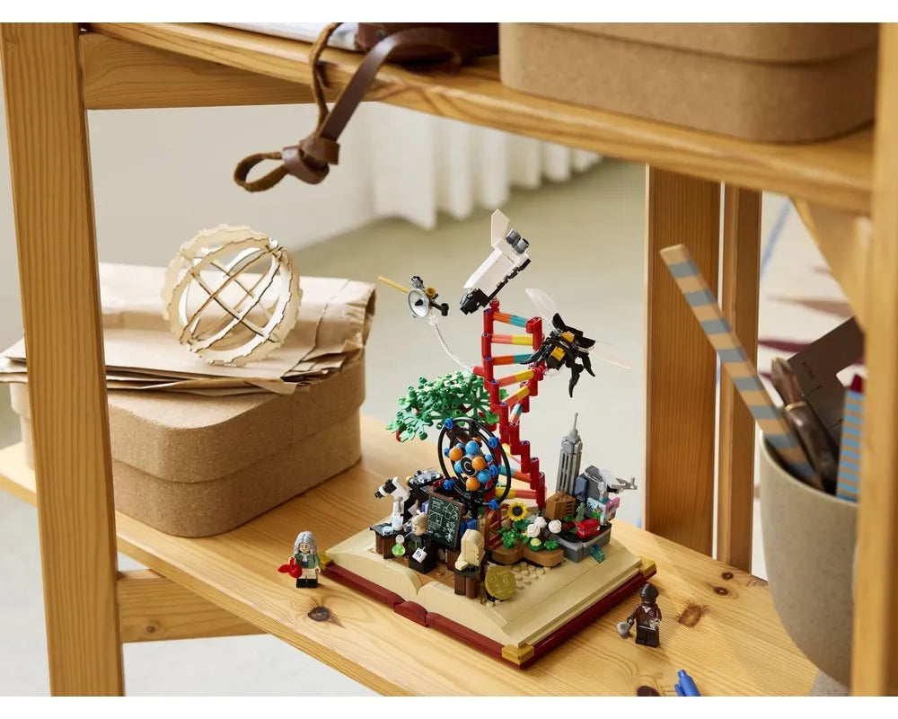 LEGO LEGO Ideas (CUUSOO) 21355 - The Evolution of STEM - Authentic LEGO Set Image 3