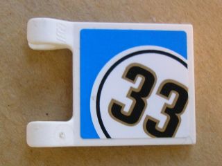 LEGO 2335pb066 - Vlag 2 x 2 Vierkant met Zwarte '33' in Cirkel met Blauwe Achtergrond Patroon aan Beide Zijden (Stickers) - Set 8147