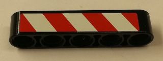 LEGO 32316pb014R - Technic, Dikke liftarm 1 x 5 met rood-wit gevaarstrepen patroon model rechterzijde (sticker) - Sets 42006 / 42042