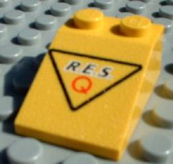 LEGO 3298pb024 - Slope 33 3 x 2 with 'R.E.S.' and Red Capital Letter Q in Black Triangle Pattern