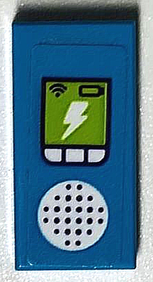 Blue LEGO 1x2 tile depicting a CB radio with a screen showing WiFi, battery, lightning, three buttons, and a circular speaker.