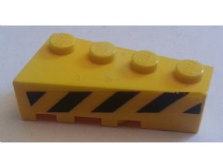 LEGO 41767pb03 - Wedge 4 x 2 Right with Black and  Danger Stripes Pattern (Sticker) - Set 7243
