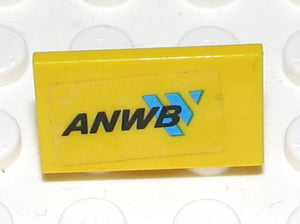 LEGO 4865pb029 - Paneel 1 x 2 x 1 met 'ANWB' en blauw logo patroon (Sticker) - Set 2140