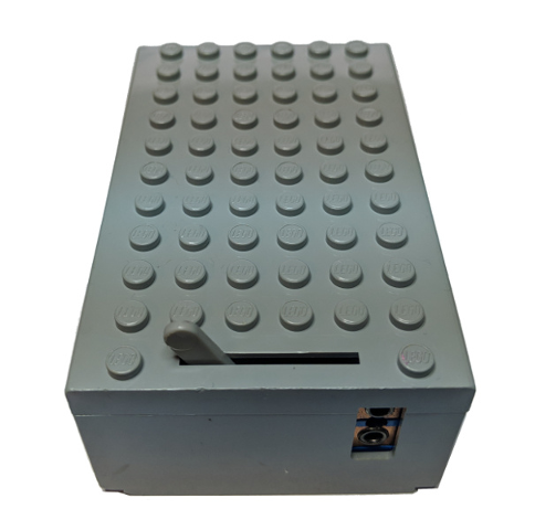 LEGO bb0045c04 - Electric 4.5V Battery Box 6 x 11 x 3 1/3 Type III for 2 Prong Connectors with Middle Pin