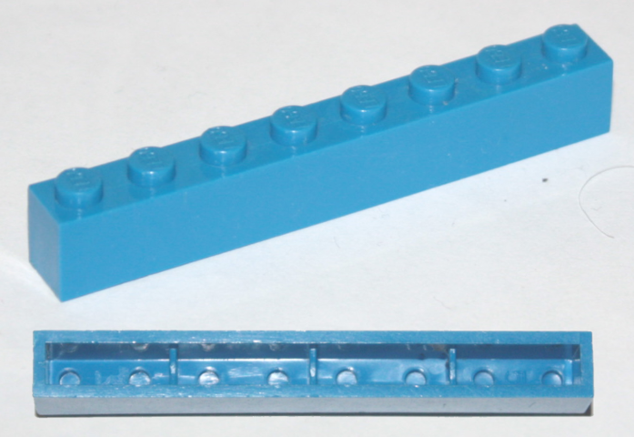 LEGO crssprt01 - Brick 1 x 8 without Bottom Tubes, with Cross Supports