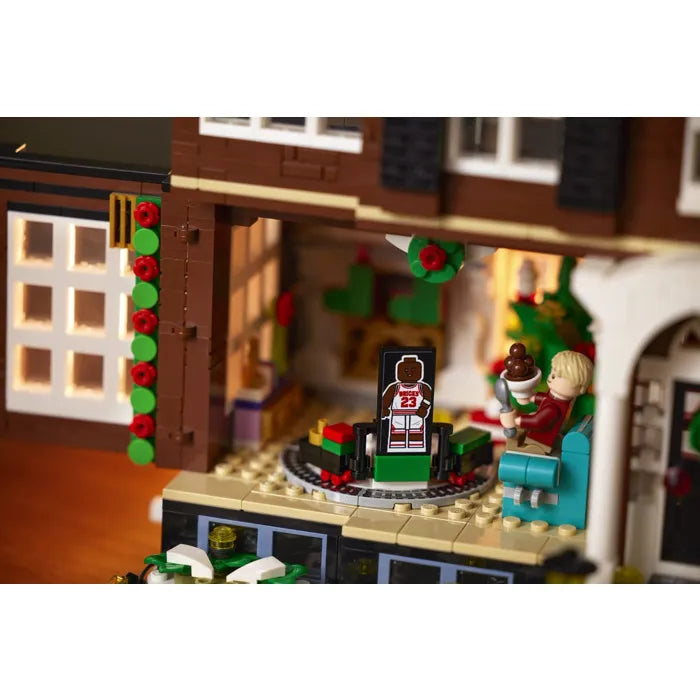 LEGO LEGO Ideas (CUUSOO) 21330 - Ideas Home Alone - Authentic LEGO Set Image 16