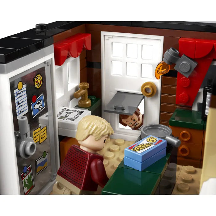 LEGO LEGO Ideas (CUUSOO) 21330 - Ideas Home Alone - Authentic LEGO Set Image 5