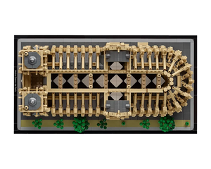 LEGO Architecture 21061 - Notre-Dame de Paris - Authentic LEGO Set Image 10